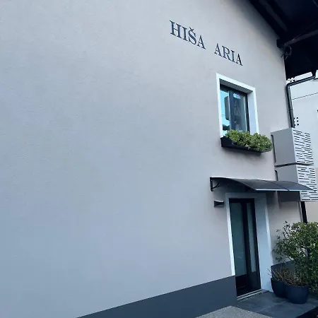 Guest house Aria